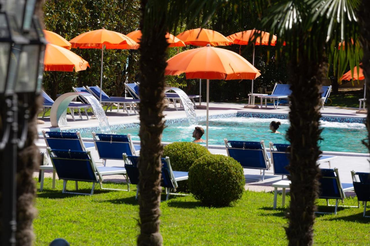 Hotel Savoia Thermae & Spa (Adults Only) Abano Terme Zewnętrze zdjęcie